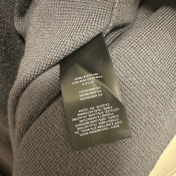 Aritzia Wilfred Cardigan in Navy size S - Picture 3 of 3